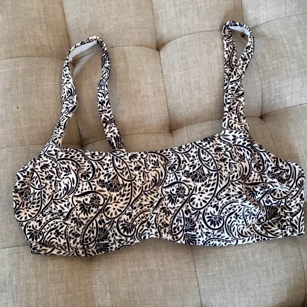 Athleta Aqualuxe Batik Bra-sized bikini top